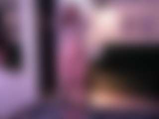 Live cam show with zoe-cruz21 - Lovense on LiveSexCams6