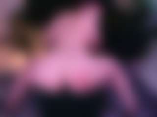 zoe-cruz21's Live Sex Cam Show