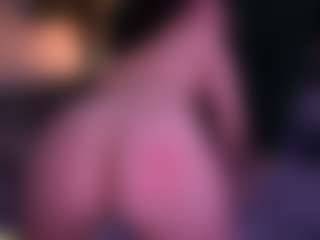 zoe-cruz21's Live Sex Cam Show