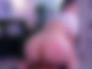 zoe-cruz21's Live Sex Cam Show