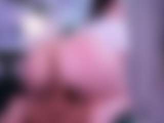 zoe-cruz21's Live Sex Cam Show