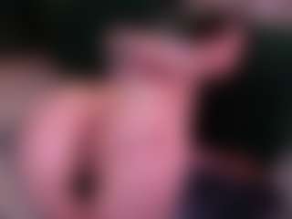 zoe-cruz21's Live Sex Cam Show