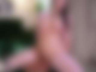 zoe-cruz21's Live Sex Cam Show