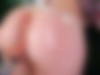 zoe-cruz21's Live Sex Cam Show