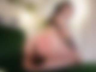 zoe-cruz21's Live Sex Cam Show