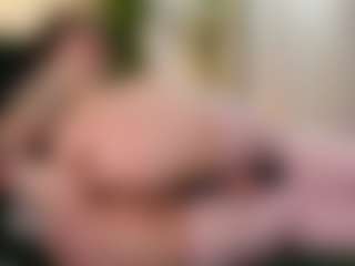 zoe-cruz21's Live Sex Cam Show