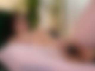 Live cam show with zoe-cruz21 - Tattoos on Dare Cams