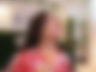 zoe-cruz21's Live Sex Cam Show