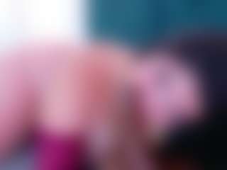 Live cam show with AgathaLynx - Chubby on googirlz