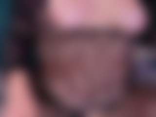 Live cam show with AgathaLynx - Riding on CamwithHer