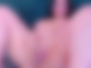 Live cam show with AgathaLynx - Deepthroat on Livezox