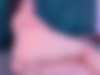 Live cam show with AgathaLynx - Ride Torso on infinitiblacc.com