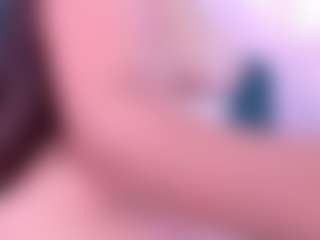 Live cam show with AgathaLynx - Riding on infinitiblacc.com