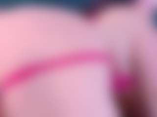 Live cam show with AgathaLynx - Chubby on StripNow