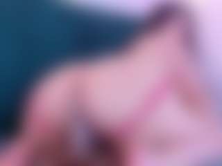 Live cam show with AgathaLynx - Riding on sexylivex.com