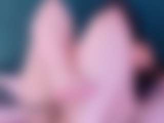 Live cam show with AgathaLynx - Riding on dasdasdadada.com