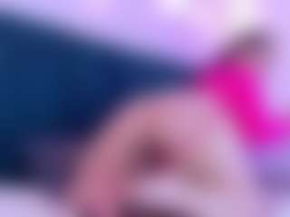 Live cam show with AgathaLynx - Chubby on Hubzter Live