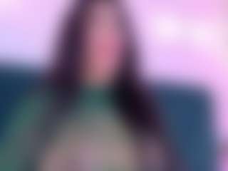 Live cam show with AgathaLynx - Oil on Camsoda