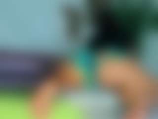 Hellen-Sky's Live Sex Cam Show