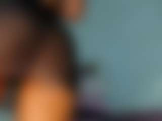 Live cam show with Hellen-Sky - Ebony on SmokeAndPoke | colombia