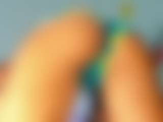 Live cam show with Hellen-Sky - Body Massage on fapnchat