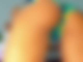 Live cam show with Hellen-Sky - Ebony on TottyGirls | colombia