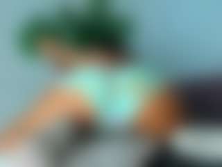 Live cam show with Hellen-Sky - Ebony on camwithhim.com | colombia