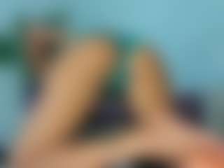 Live cam show with Hellen-Sky - Camel Toe on Camsoda
