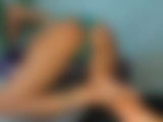Hellen-Sky's Live Sex Cam Show