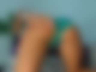 Hellen-Sky's Live Sex Cam Show