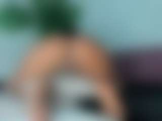 Live cam show with Hellen-Sky - Living Room on Camsoda