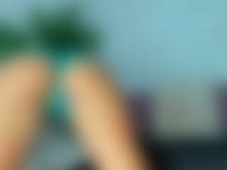Live cam show with Hellen-Sky - Ebony on CamSodaAdn | colombia