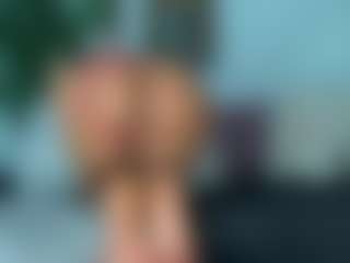 Live cam show with Hellen-Sky - Ebony on Mixed Magazine Live | colombia