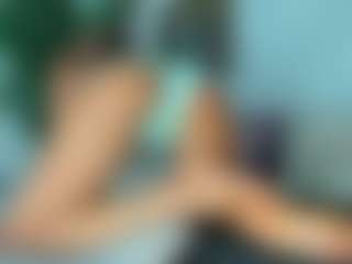Hellen-Sky's Live Sex Cam Show