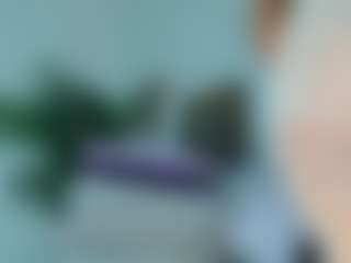 Show de câmera ao vivo com Hellen-Sky - Body Massage no Camsoda