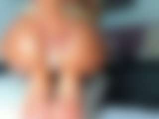 Live cam show with Hellen-Sky - Ebony on Camsoda | colombia