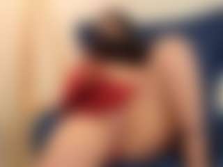 Live cam show with karennlenoy - MILF on dropp.cam