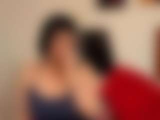 Live cam show with karennlenoy - Mature on live18s.com