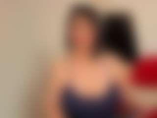 Live cam show with karennlenoy - Mature on live18s.com