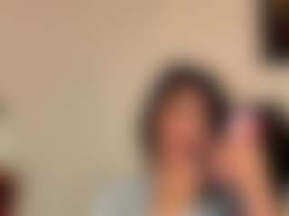 Live cam show with karennlenoy - Middle Aged on makecum.org