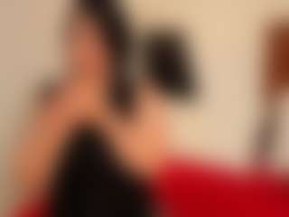 Live cam show with karennlenoy - Average on TeamSkeetLive