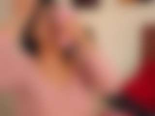 Live cam show with karennlenoy - Bikini on Dolls Live