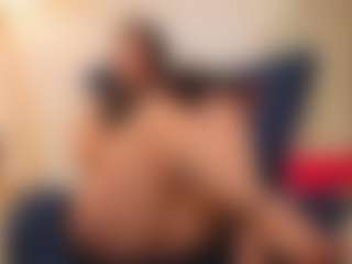 Live cam show with karennlenoy - Bedroom Latina on CamClone | colombia