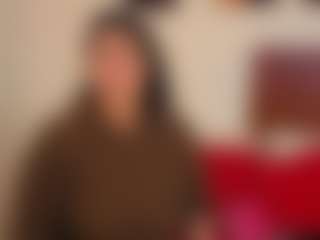 Live cam show with karennlenoy - Bedroom Mature on Camsoda