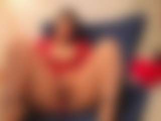 Live cam show with karennlenoy - Brown Eyes MILF on Camsoda