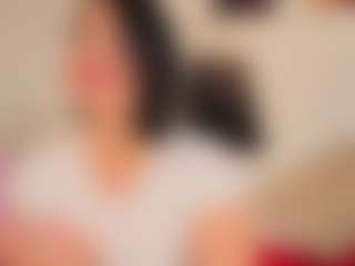 Live cam show with karennlenoy - Bikini on CamwithHer