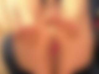 karennlenoy's Live Sex Cam Show
