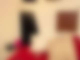 karennlenoy MILF webcam performer live streaming