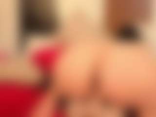 Live cam show with karennlenoy - Gamer Mature on Camsoda