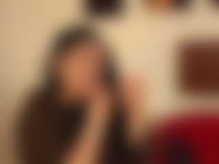 Live cam show with karennlenoy - Bedroom Mature on hrnylive.com